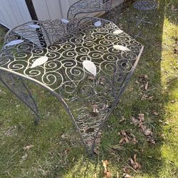 Outdoor Metal Decor