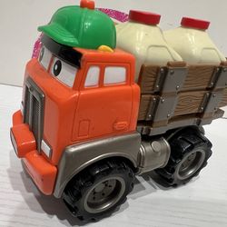 MAISTO TONKA VINTAGE TAKING MIKE THE MILK  TRUCK  (2000) 5 INCH