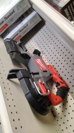 MILWAUKEE M18 FUEL DEEP CUT VARIABLE SPEED BAND SAW (TOOL ONLY)