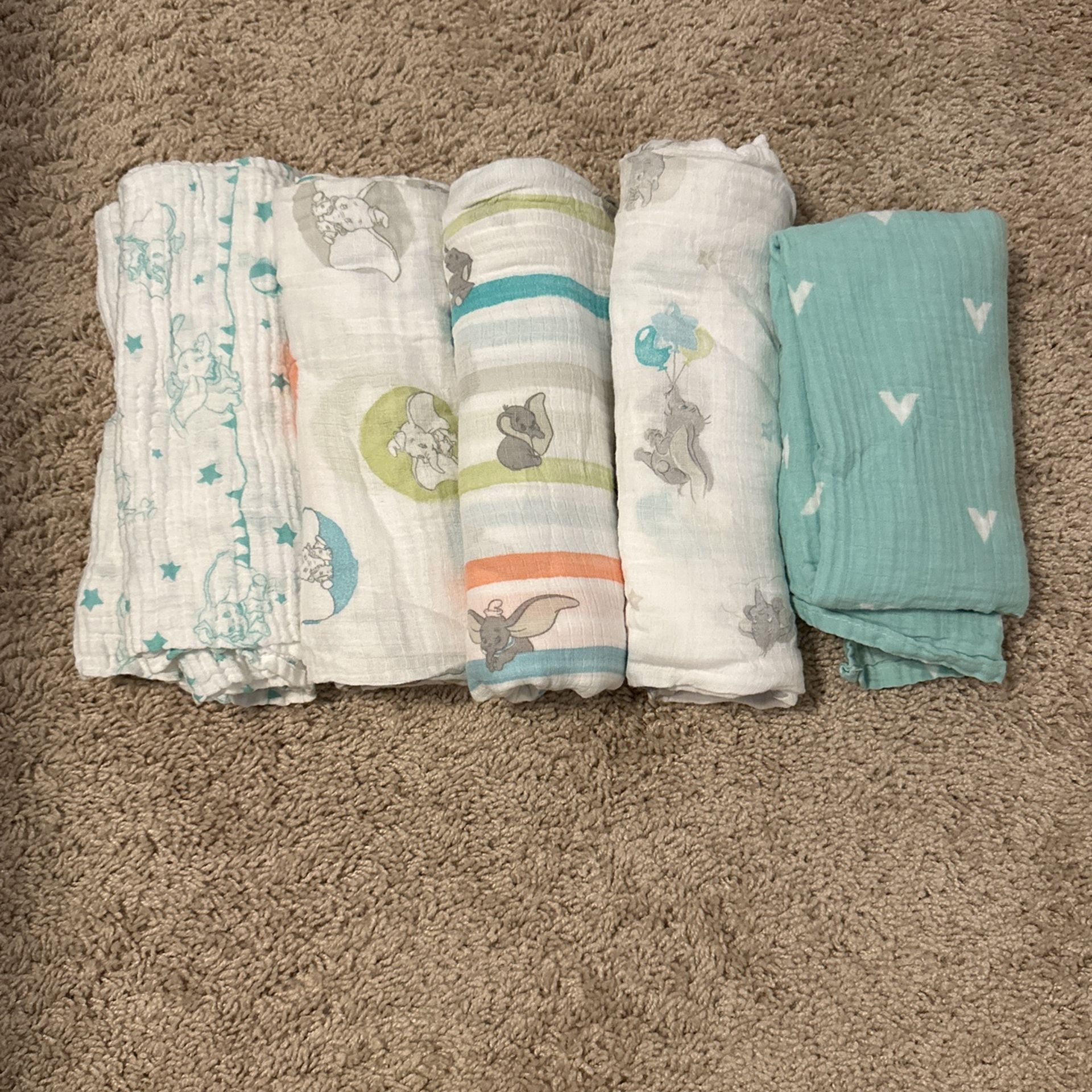 Swaddles