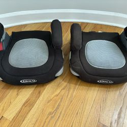 Graco (2) Backless Forward Facing Booster Seat