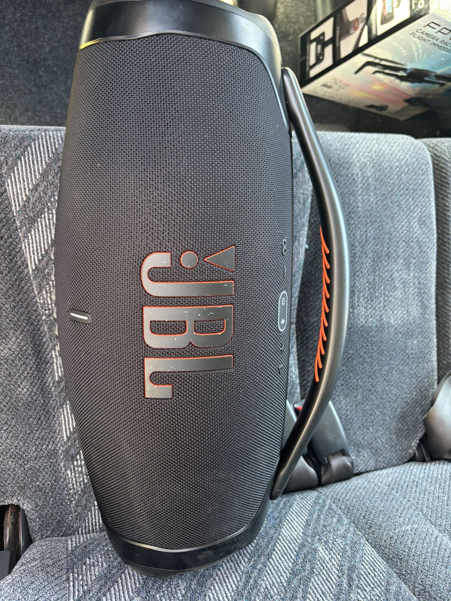 JBL Boombox 3