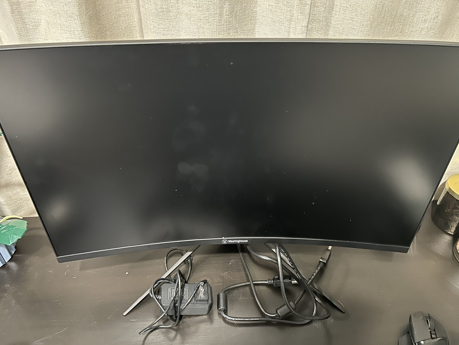 180HZ 27” Curved Gaming Monitor
