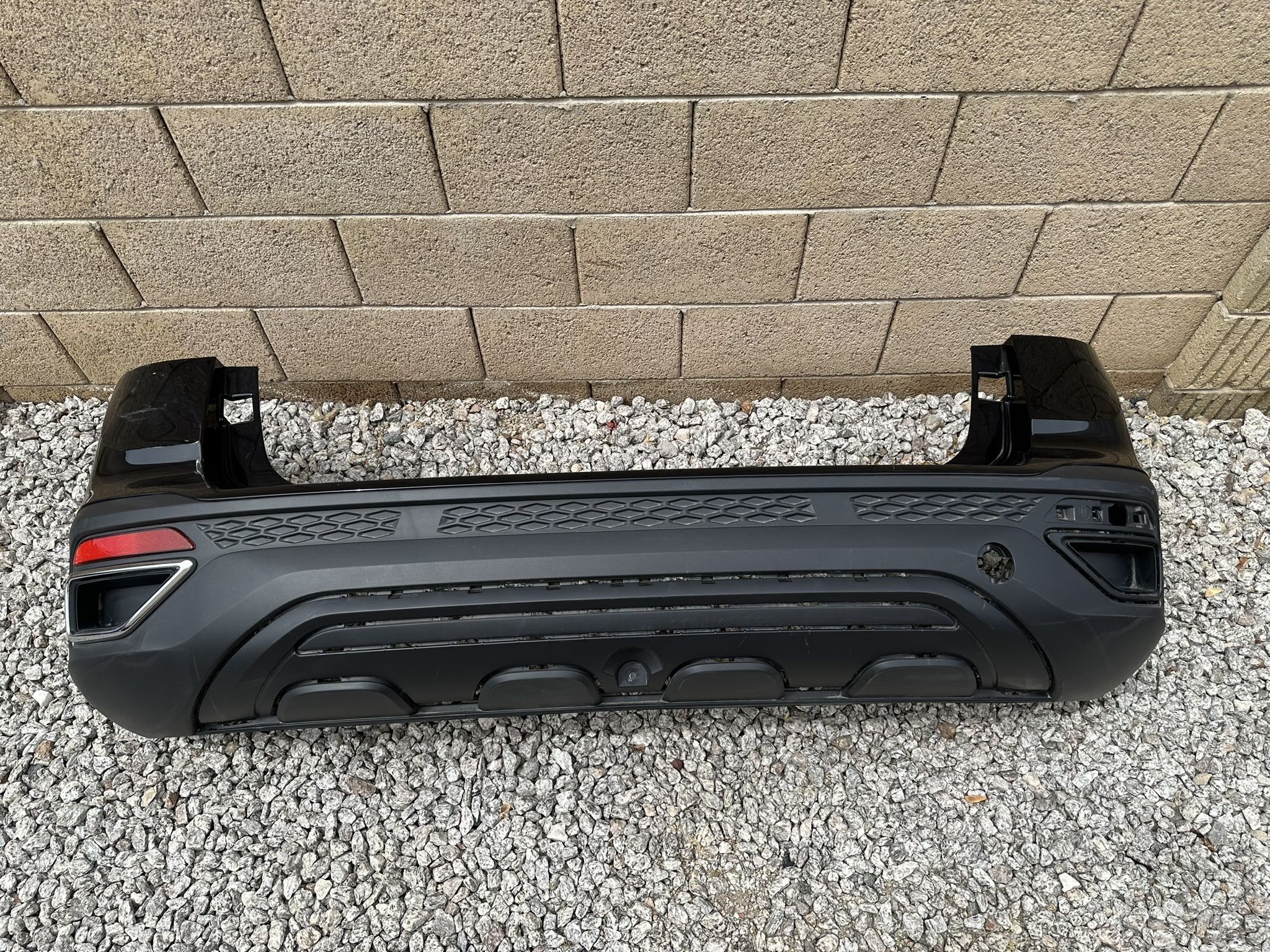 VW Taos Bumper 2021-2023, VW Taos Rear Bumper Complete, OEM ORIGINAL VW PART