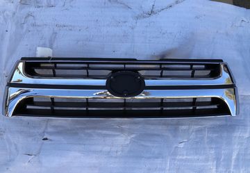 Toyota 4Runner front grille