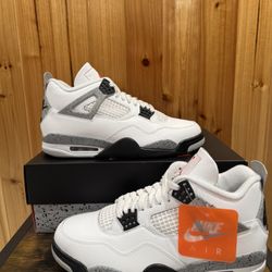 NEW - SIZE 11 NIKE AIR JORDAN 4 RETRO WHITE CEMENT 2025 FV5029-100