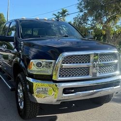 2017 Dodge RAM 3500 Laramie
