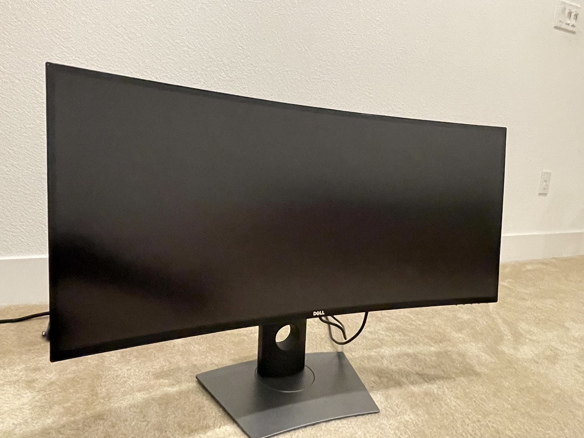 Dell UltraSharp 34’’ Curved  Gaming Monitor