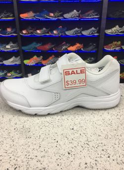 Reebok walking oil resistant / slip resistant shoe men sizes