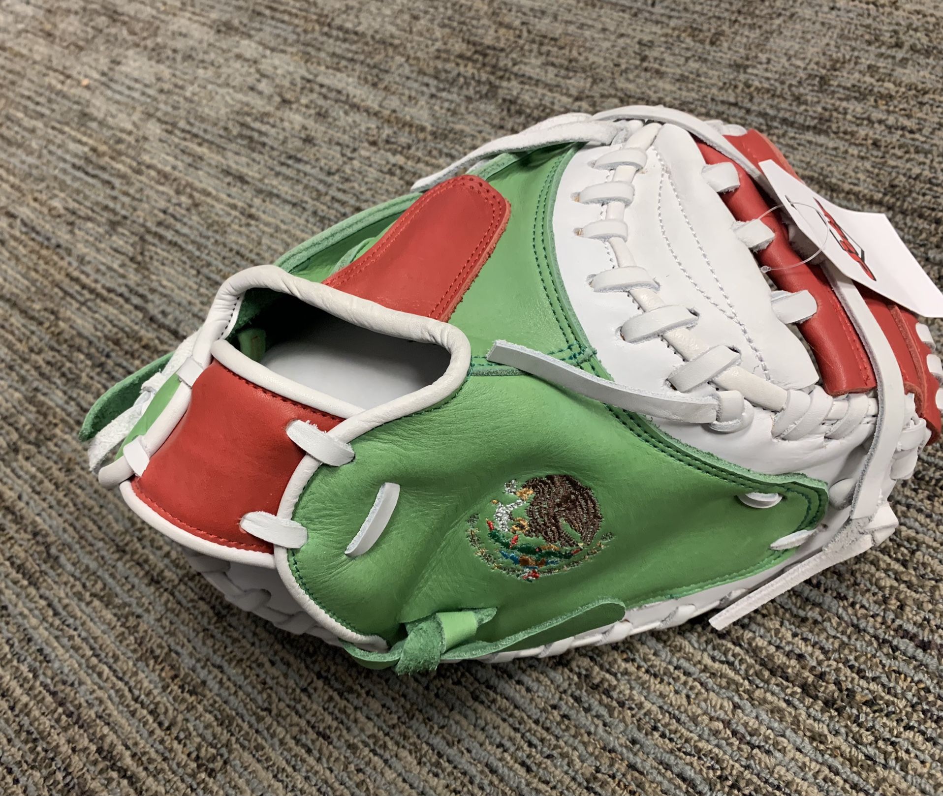 Soto 🇲🇽 Mexico Flag Catchers Glove