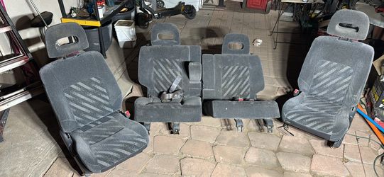 97-01 Honda CRV  Seats And Parts