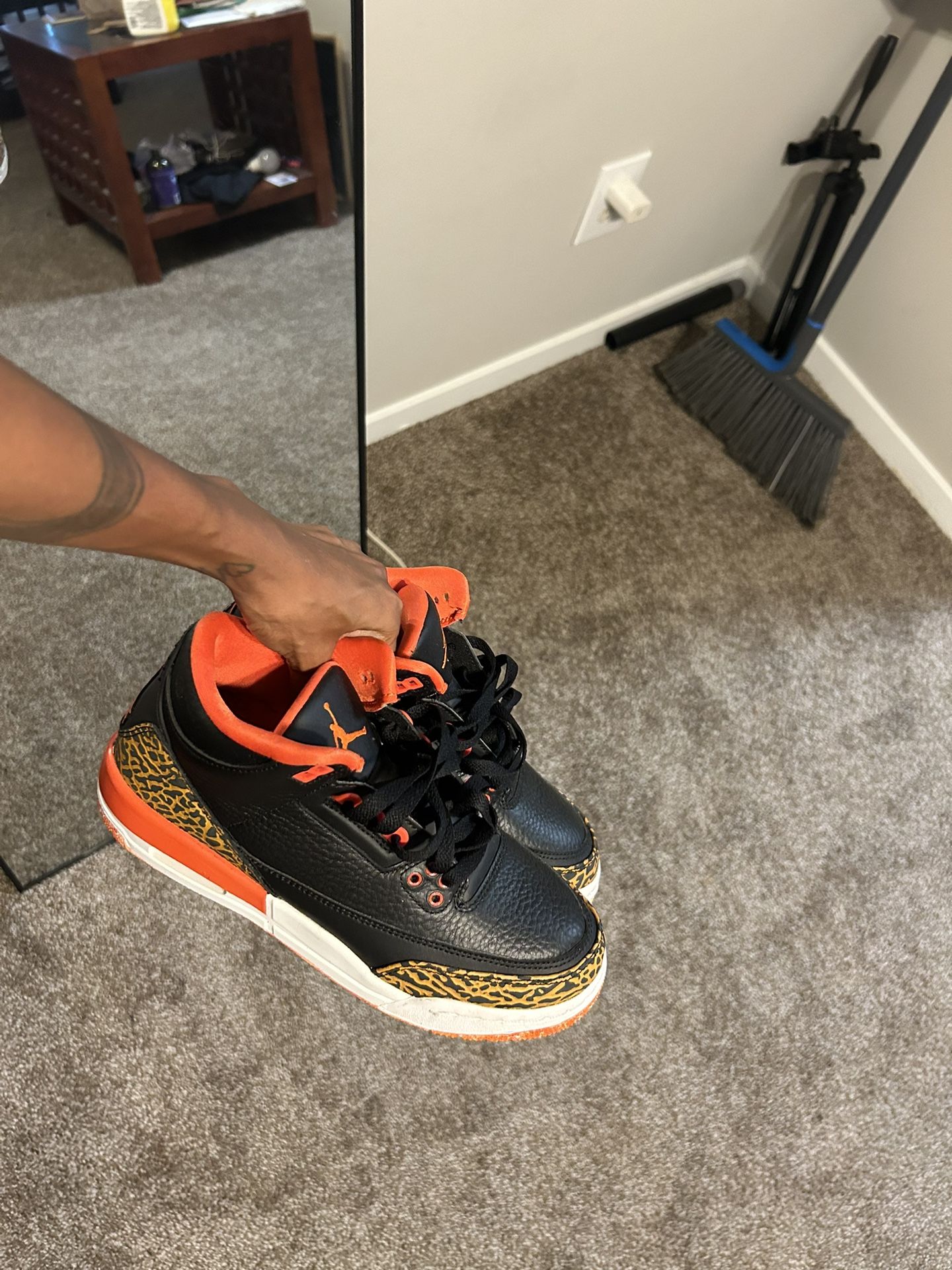 Jordan 3s