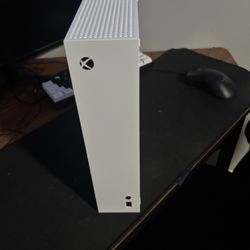 xbox series s 1500 gb with 1tb card 