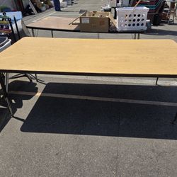 Free Table