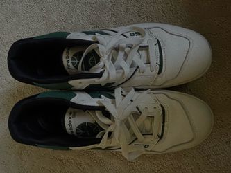 New Balance 550 sea salt pine green