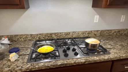 Cooktop gas