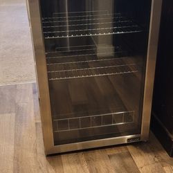 NewAir Beverage Cooler