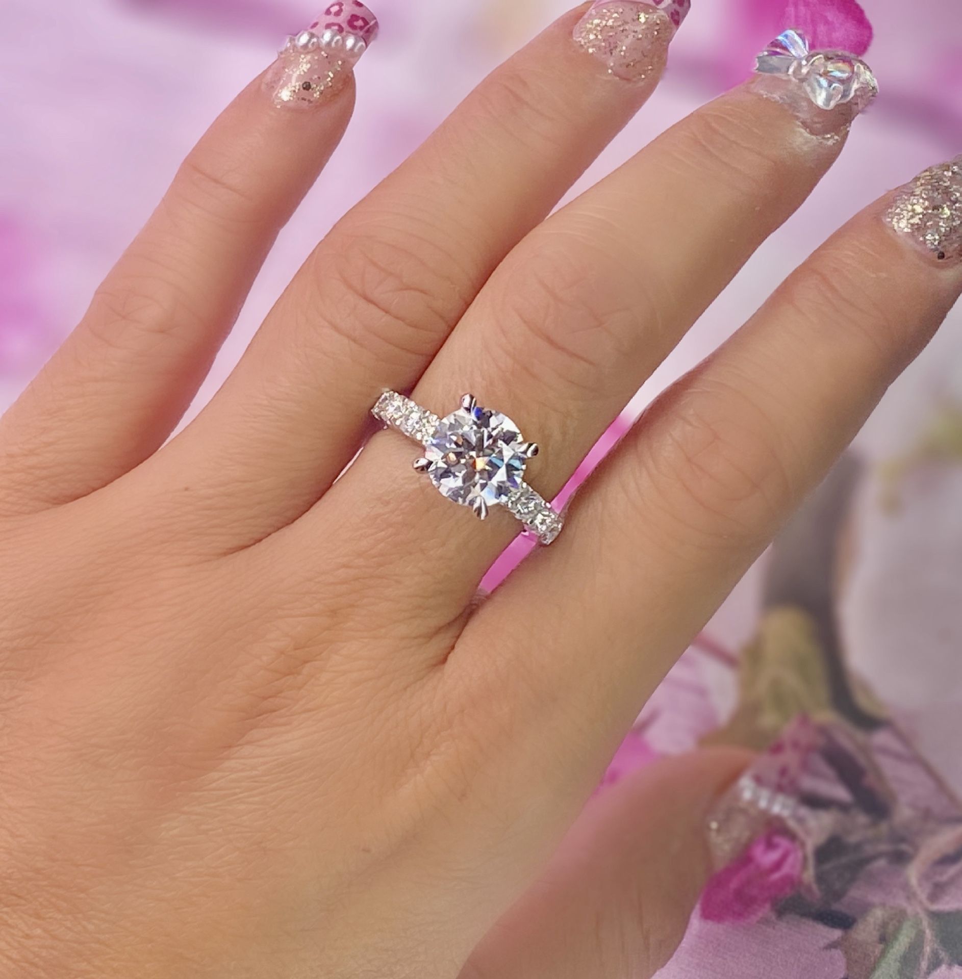 4.5ct Moissanite Ring With Certificate