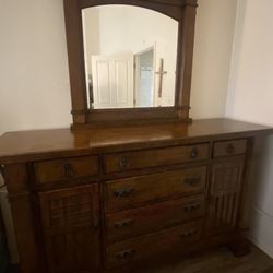 Solid Wood 6 Drawer Dresser