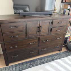 Sold 8 Drawer Dresser/Buffet