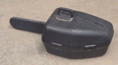 Poulan Farmhand 2775 Chainsaw with Case