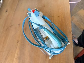 GE Steam Iron White and Blue Vintage