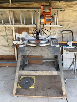compound miter saw