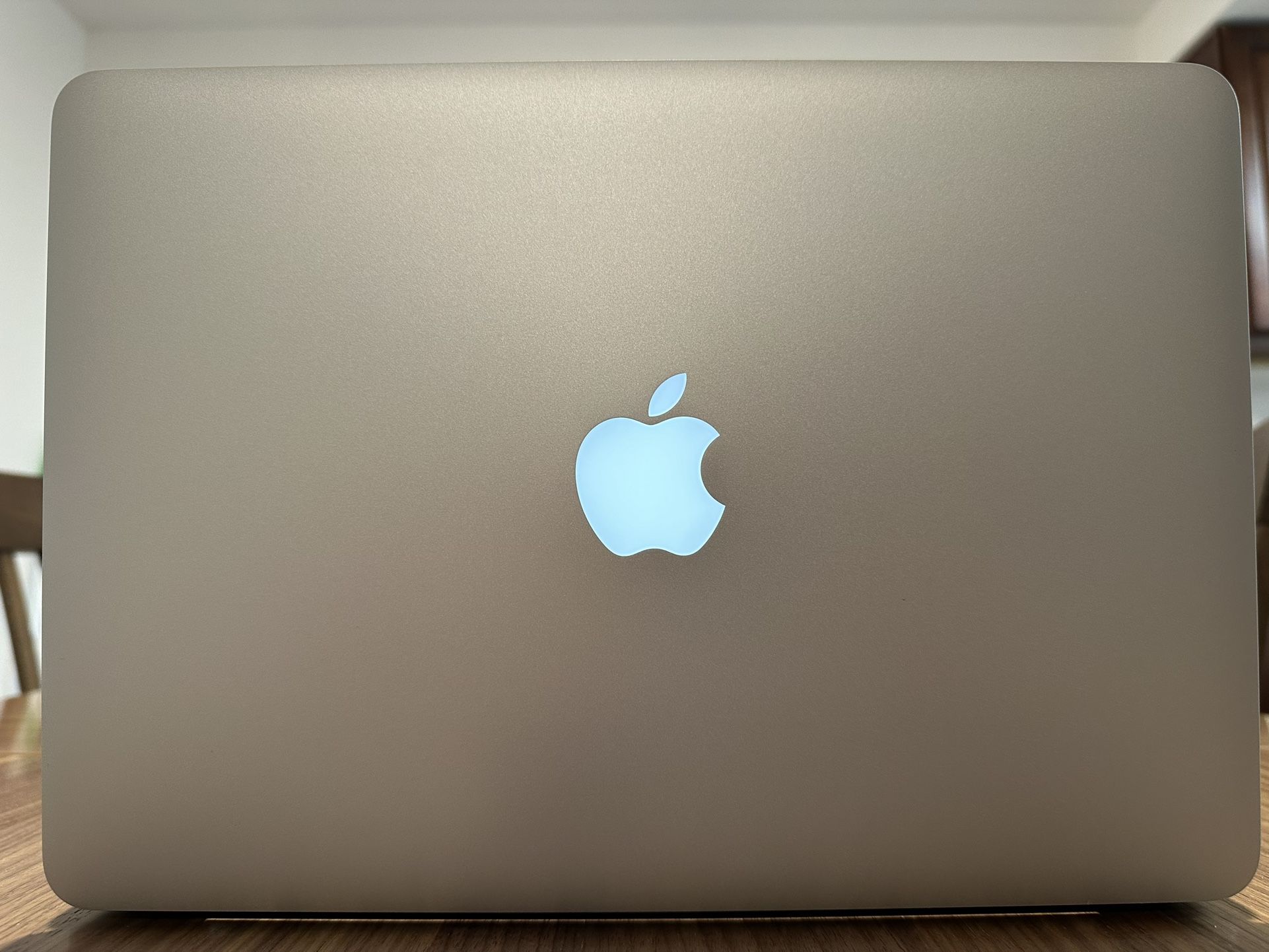 MacBook Pro Retina 13 Inch Mid-2014