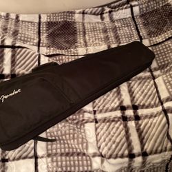 Fender Squier Mini Guitar … Really Good Condition ⭐️