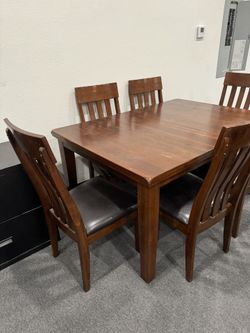 Dining Set