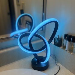 Multi color LED lamp