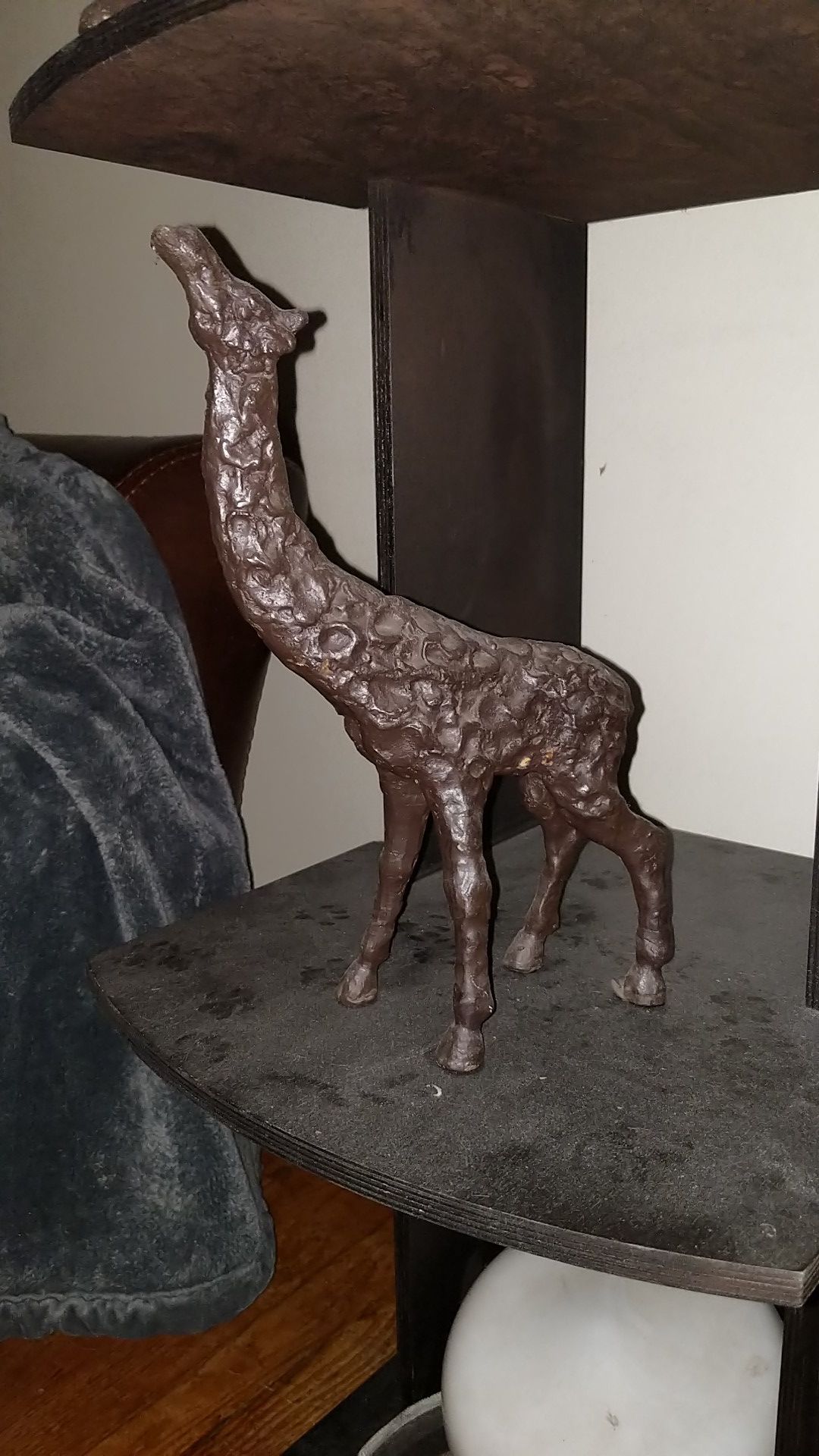 2 giraffe decors