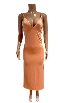SNDYS MAXI DRESS SIZE M