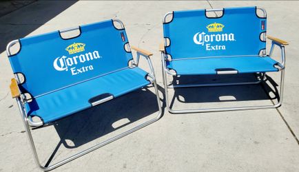 Pair of 2 person foldable aluminum benches in great Condition
