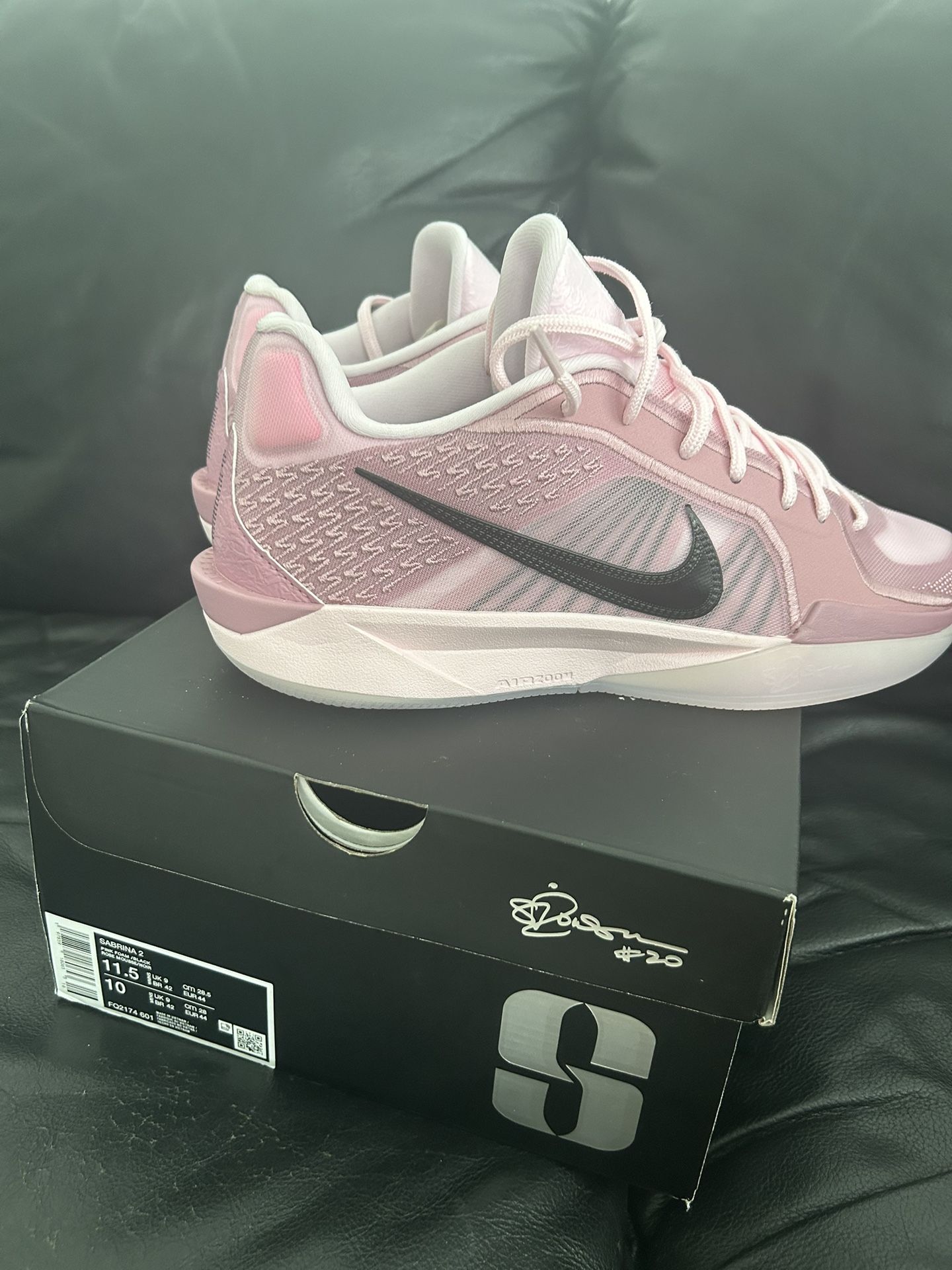 Nike Sneakers 
