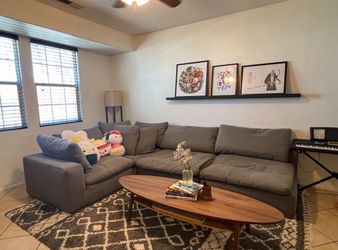 Bob’s Dream 4-Piece Modular Sectional – Gray