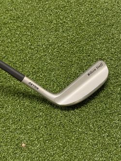 Wilson staff 8802 putter w/ stability shaft