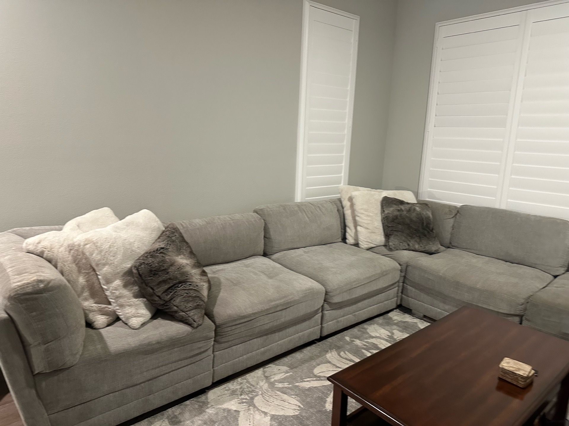Sectional Set $1