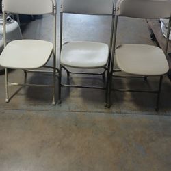 White Folding Chairs 