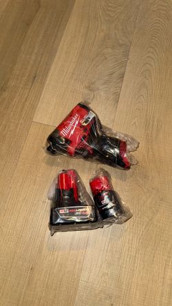 Milwaukee 3453 M12 Fuel 1/4” IMPACT DRIVER NEW & BATTERIES