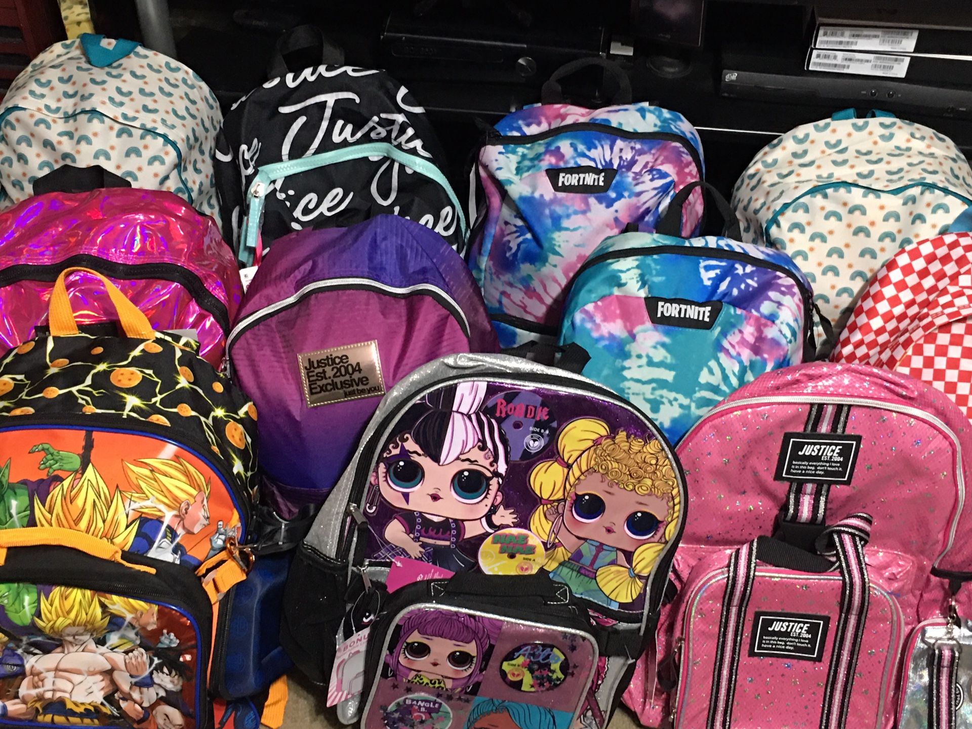 NEW WITH TAG SCHOOL BAG ⭐️⭐️⭐️⭐️⭐️ $12 EACH