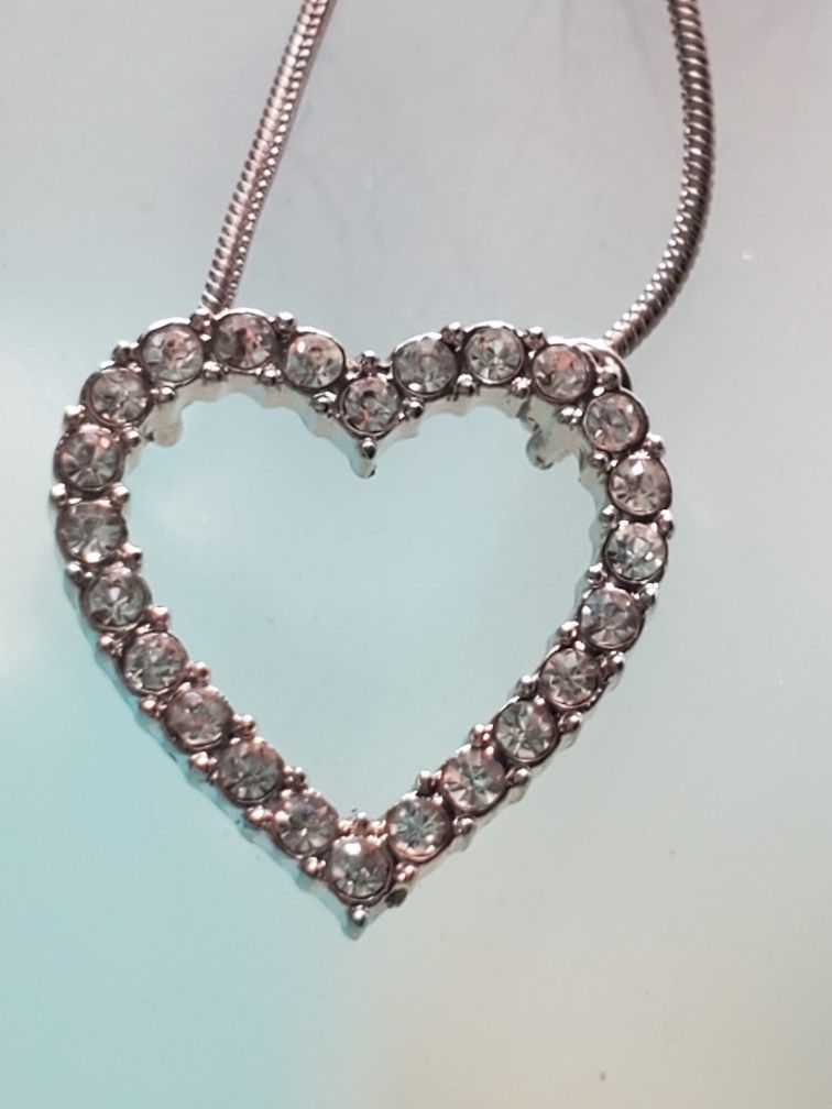 Sparkly Rhinestone Heart Valentine's Day Necklace