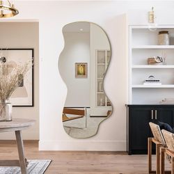 Large Irregular Mirror(55x25
