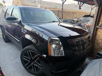 2009 Cadillac Escalade parts