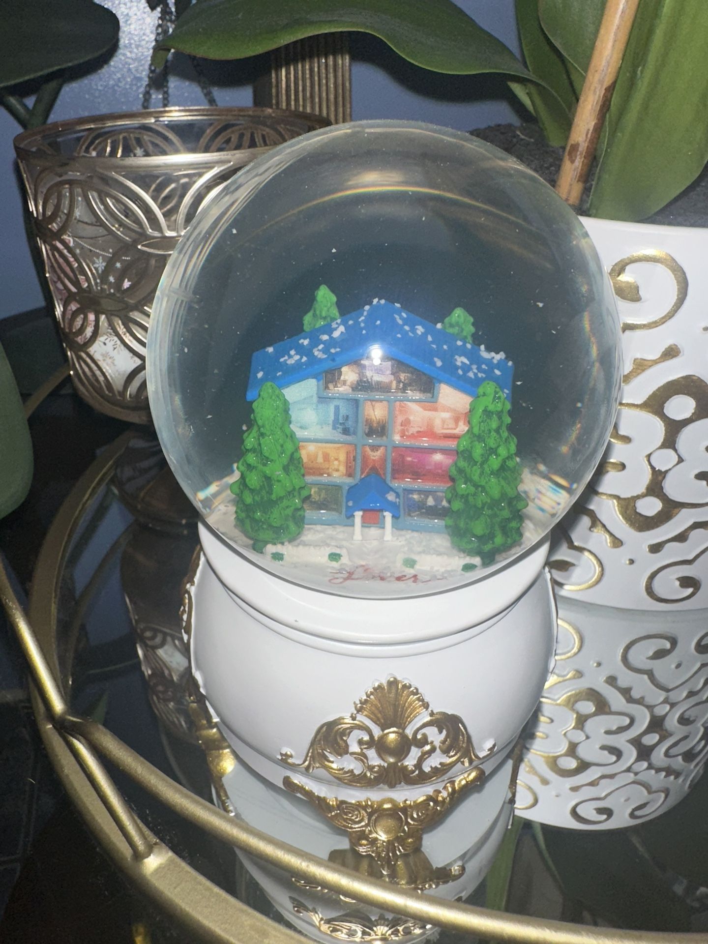 Taylor Swift Lover Snow Globe