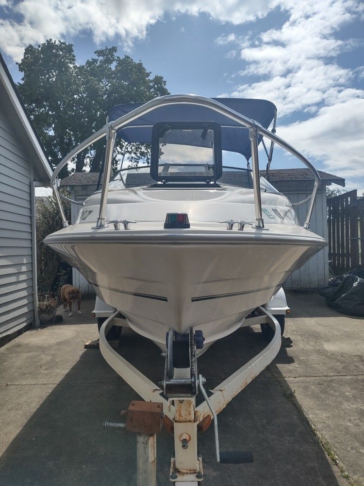 2000 Bayliner Capri 1952
