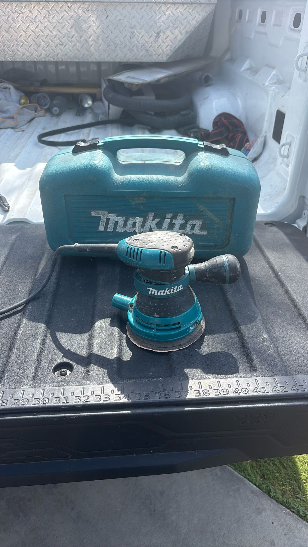 Makita Sander 60 Dls