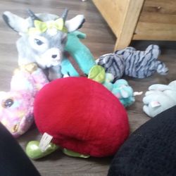 Plushie Pile