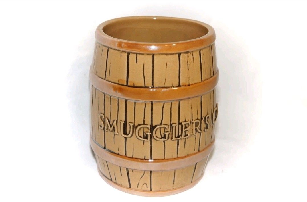 Awesome Smuggler's Cove Barrel Tiki Mug 1st Edition by Munktiki 2009 Tan NEW
