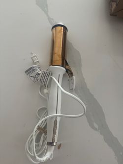 White and Gold Curling Iron with Cord
